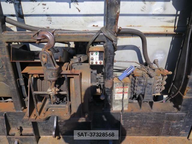Isuzu GIGA 2015-05 695717-24