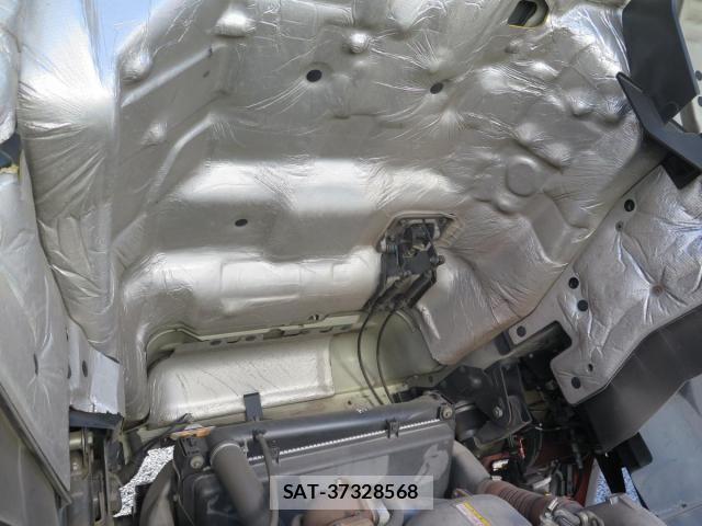 Isuzu GIGA 2015-05 695717-29