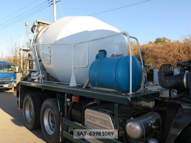 Isuzu GIGA 2017-03 605918-7
