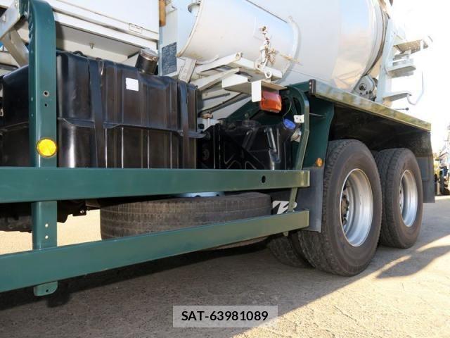 Isuzu GIGA 2017-03 605918-10