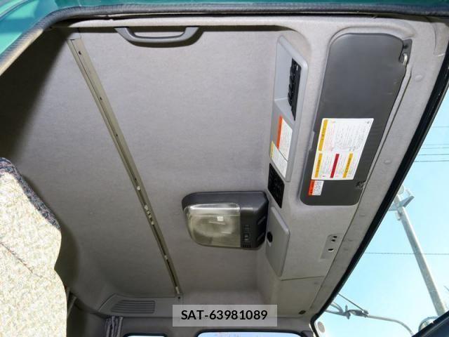 Isuzu GIGA 2017-03 605918-25