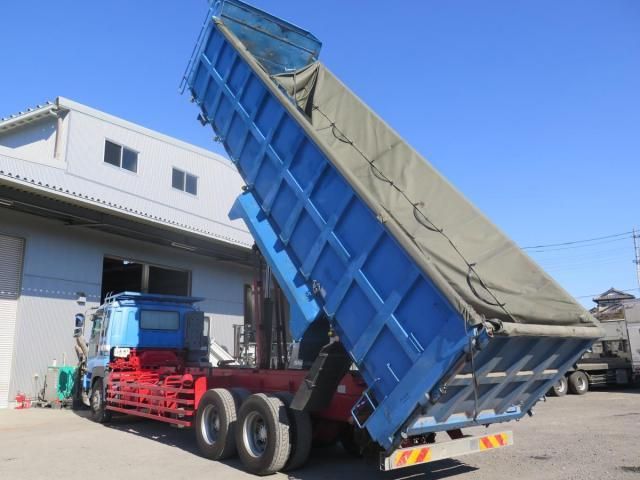 Isuzu GIGA 2012-06 1463375-13
