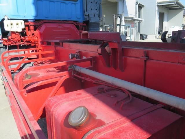 Isuzu GIGA 2012-06 1463375-25