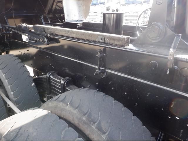 Isuzu GIGA 2016-07 1464950-10