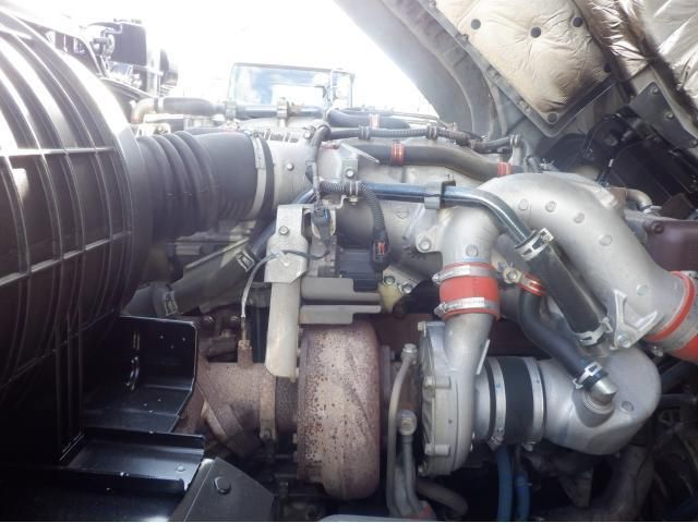 Isuzu GIGA 2016-07 1464950-29