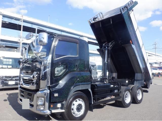 Isuzu GIGA 2016-07 1464950-7