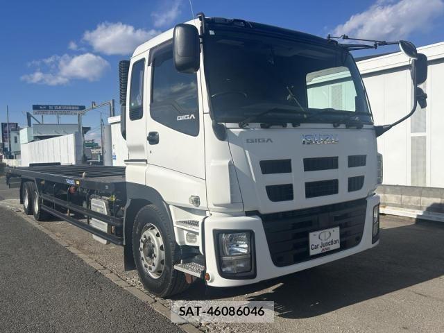 Isuzu GIGA 2015-12 695715-1