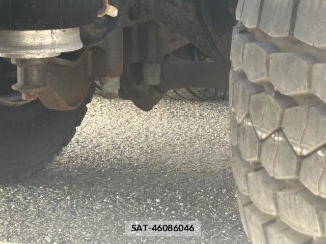 Isuzu GIGA 2015-12 695715-14
