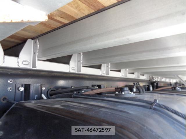 Isuzu GIGA 2023-09 1184118-19