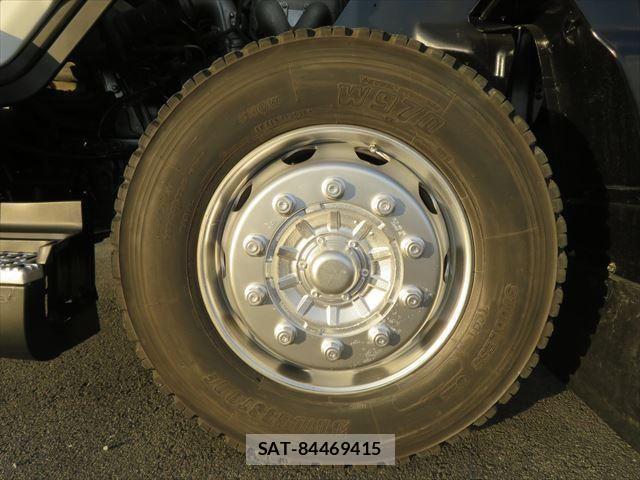 Isuzu GIGA 2010-03 490514-25