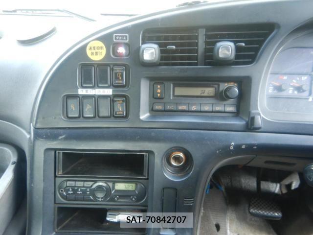 Isuzu GIGA 2007-05 1585660-11
