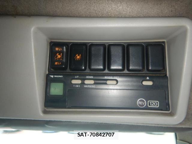 Isuzu GIGA 2007-05 1585660-14