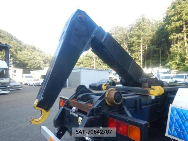 Isuzu GIGA 2007-05 1585660-25