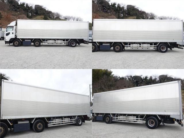 Isuzu GIGA 2016-08 1601772-7