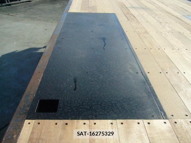 Isuzu GIGA 2012-09 1624996-15
