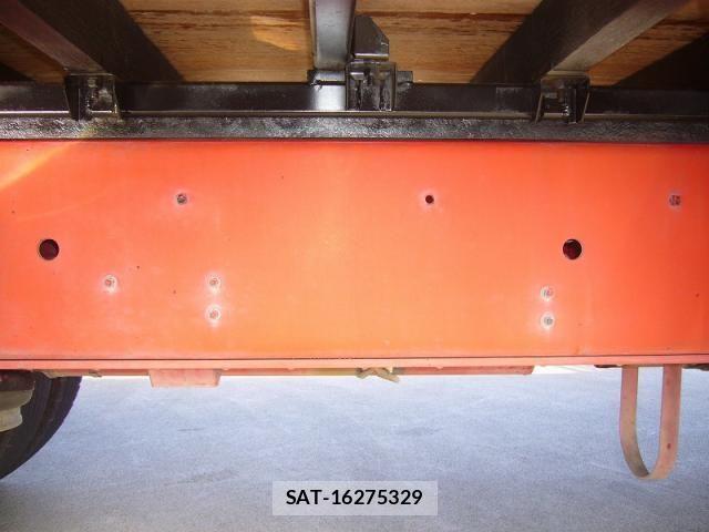 Isuzu GIGA 2012-09 1624996-27