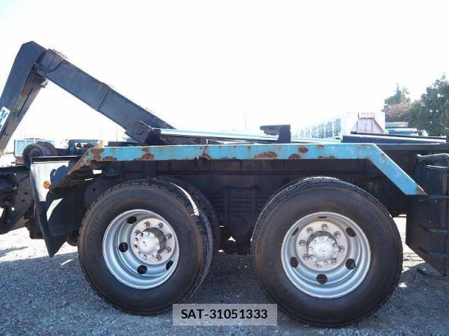 Isuzu GIGA 2007-02 1743287-24