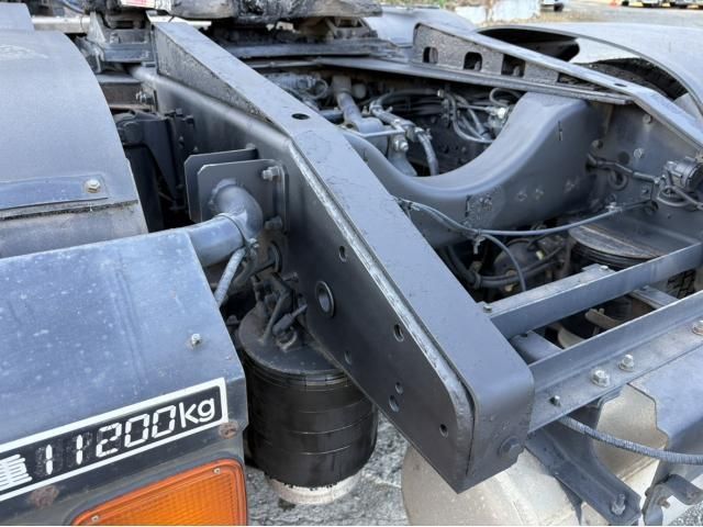 Isuzu GIGA 2008-01 2018204-17