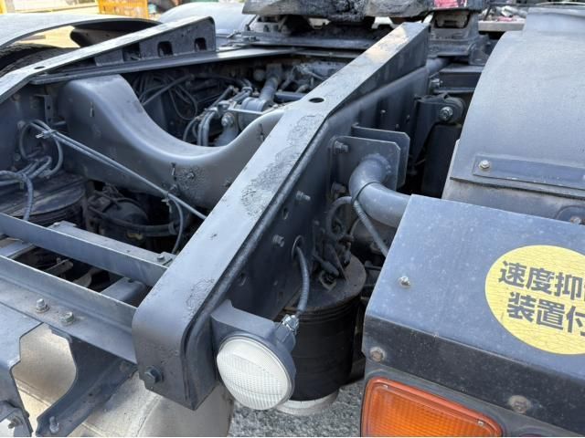 Isuzu GIGA 2008-01 2018204-18