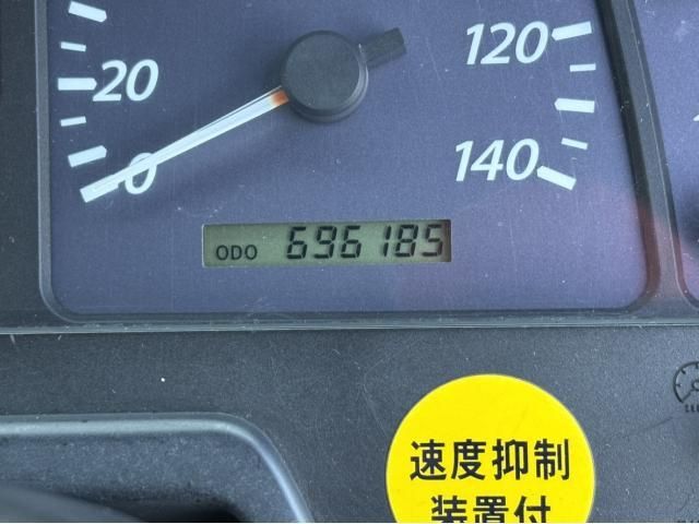 Isuzu GIGA 2008-01 2018204-23