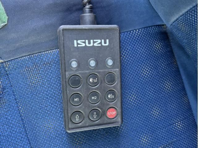 Isuzu GIGA 2008-01 2018204-27