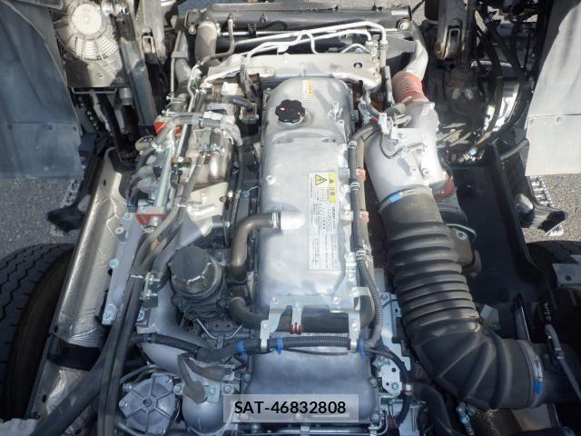 Isuzu GIGA 2023-06 2079848-29