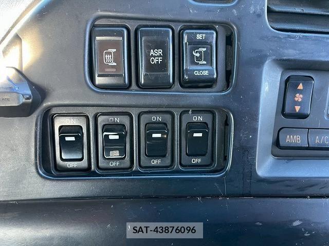 Isuzu GIGA 2014-10 2316544-26