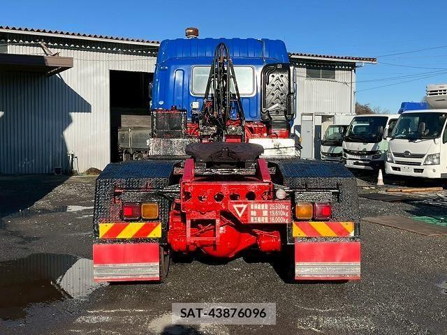 Isuzu GIGA 2014-10 2316544-6