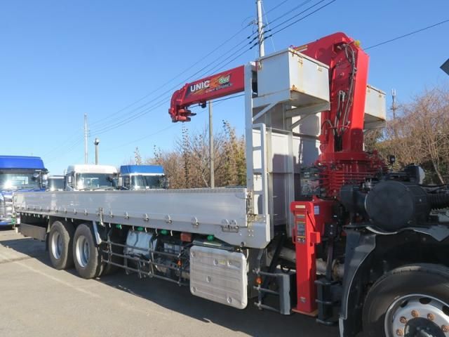 Isuzu GIGA 2020-03 2324679-12