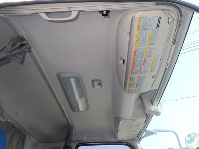 Isuzu GIGA 2020-03 2324679-24