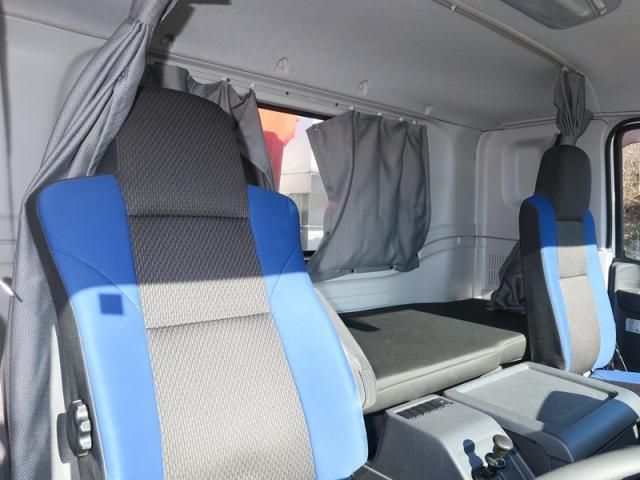 Isuzu GIGA 2020-03 2324679-25