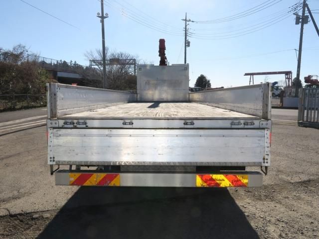Isuzu GIGA 2020-03 2324679-6