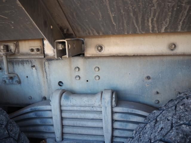 Isuzu GIGA 2015-01 2385892-19