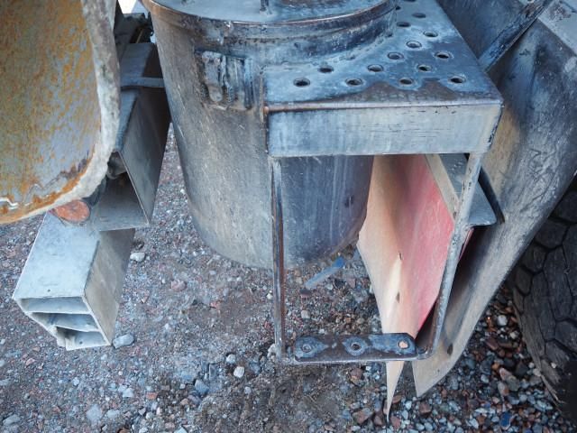 Isuzu GIGA 2015-01 2385892-24