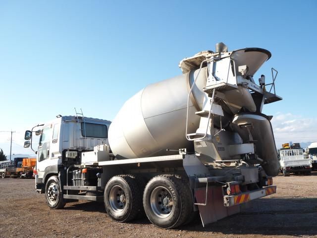 Isuzu GIGA 2015-01 2385892-2