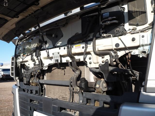 Isuzu GIGA 2015-01 2385892-8