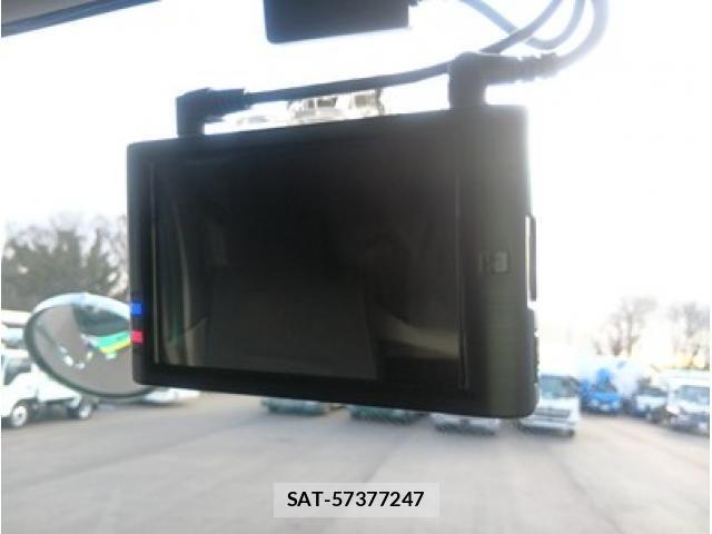 Isuzu GIGA 2021-03 2665663-28