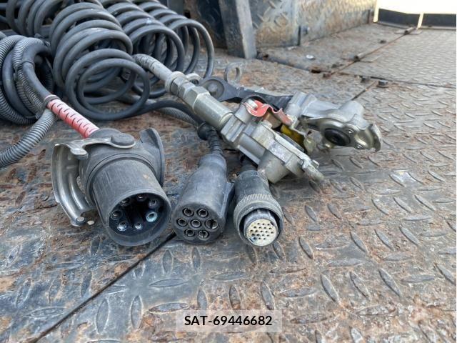 Isuzu GIGA 2018-03 2665683-12