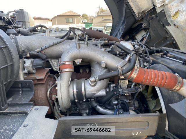 Isuzu GIGA 2018-03 2665683-26