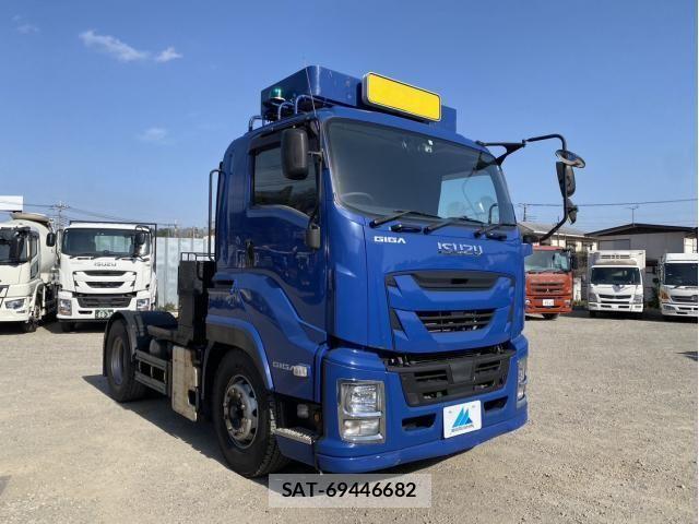 Isuzu GIGA 2018-03 2665683-2