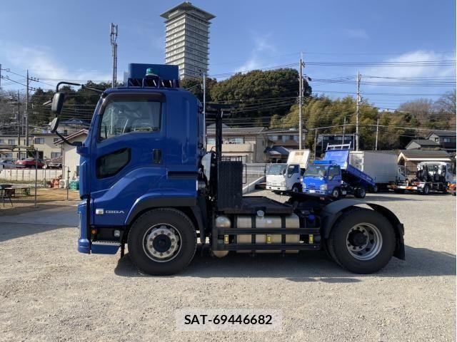 Isuzu GIGA 2018-03 2665683-5