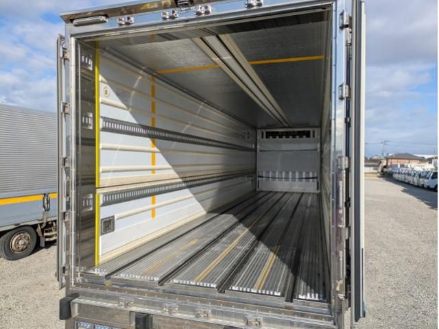 Isuzu GIGA 2023-11 2709488-19