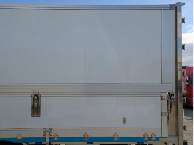 Isuzu GIGA 2023-11 2709488-21