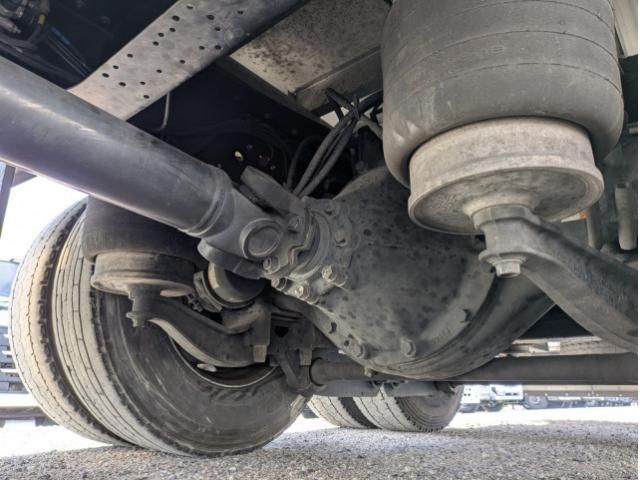 Isuzu GIGA 2023-11 2709488-25