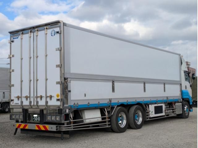 Isuzu GIGA 2023-11 2709488-7