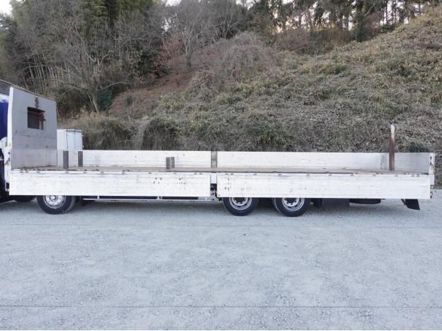 Isuzu GIGA 2017-03 3000808-13