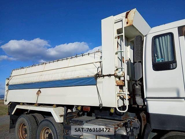 Isuzu GIGA 2012-09 3670634-27
