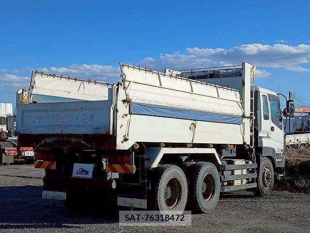 Isuzu GIGA 2012-09 3670634-4