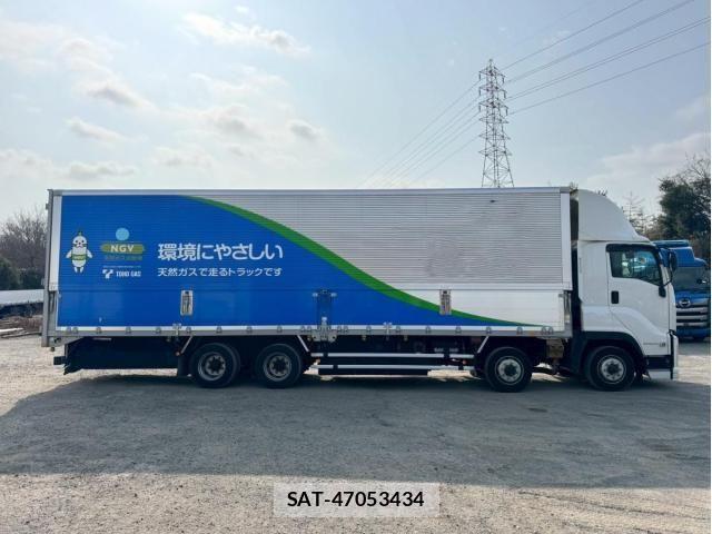 Isuzu GIGA 2019-02 3670625-7