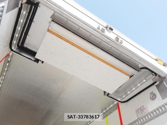 Isuzu GIGA 2017-07 3670643-18